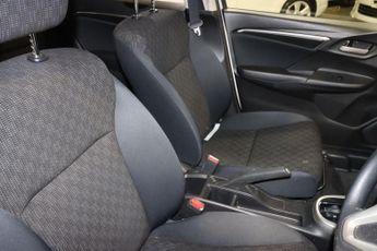 Honda Jazz 1.3 i-VTEC SE CVT Euro 6 (s/s) 5dr