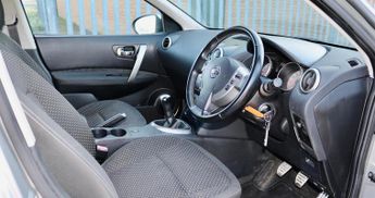 Nissan Qashqai+2 1.6 n-tec 2WD 5dr