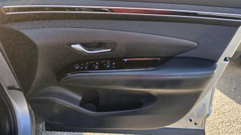 Hyundai TUCSON 1.6 h T-GDi Premium Auto Euro 6 (s/s) 5dr