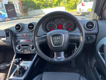 Audi A3 2.0 TFSI S line 3dr