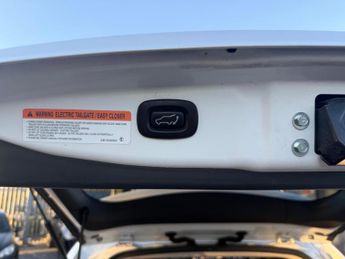 Mitsubishi Outlander 2.0h 12kWh GX5hs CVT 4WD Euro 5 (s/s) 5dr