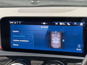 Mercedes-Benz CLA 1.3 CLA200h MHEV AMG Line (Premium Plus) Coupe 7G-DCT Euro 6 (s/