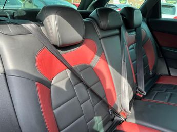 Citroen DS5 2.0 h e-HDi Airdream DSport EGS6 4WD Euro 5 (s/s) 5dr