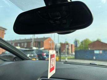 Citroen DS5 2.0 h e-HDi Airdream DSport EGS6 4WD Euro 5 (s/s) 5dr