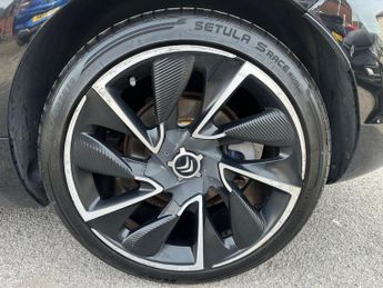 Citroen DS5 2.0 h e-HDi Airdream DSport EGS6 4WD Euro 5 (s/s) 5dr