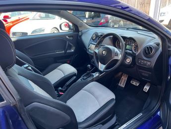 Alfa Romeo MiTo 1.4 TB MultiAir Distinctive TCT Euro 6 (s/s) 3dr
