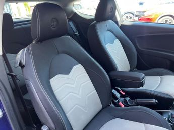 Alfa Romeo MiTo 1.4 TB MultiAir Distinctive TCT Euro 6 (s/s) 3dr