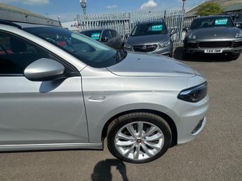 Fiat Tipo 1.6 MultiJetII Lounge Euro 6 (s/s) 5dr