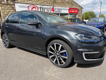 Volkswagen Golf 1.4 TSI GTE Nav DSG Euro 6 (s/s) 5dr