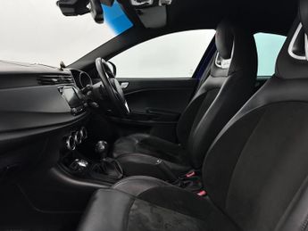 Alfa Romeo Giulietta 2.0 JTDM-2 Speciale TCT Euro 6 (s/s) 5dr