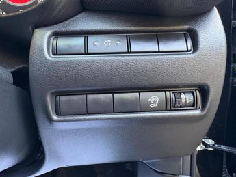Nissan Juke 1.0 DIG-T N-Connecta DCT Auto Euro 6 (s/s) 5dr