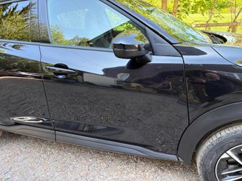 Nissan Juke 1.0 DIG-T N-Connecta DCT Auto Euro 6 (s/s) 5dr