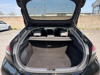 Hyundai IONIQ 1.6 h-GDi Premium SE DCT Euro 6 (s/s) 5dr