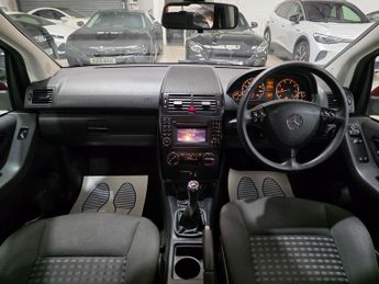 Mercedes-Benz A Class 1.5 A160 BlueEfficiency Classic SE 5dr