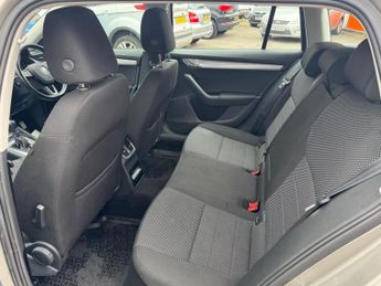Skoda Octavia 1.6 TDI SE DSG Euro 6 (s/s) 5dr