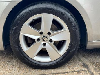 Skoda Octavia 1.6 TDI SE DSG Euro 6 (s/s) 5dr