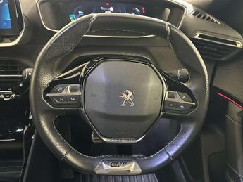 Peugeot E-2008 50kWh GT Premium SUV 5dr Electric Auto (136 ps)
