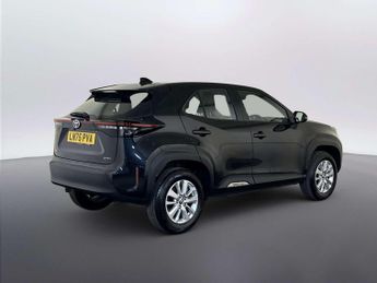 Toyota Yaris Cross 1.5 VVT-h Icon SUV 5dr Petrol Hybrid E-CVT Euro 6 (s/s) (116 ps)
