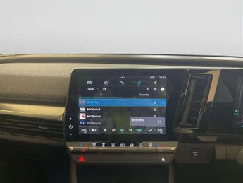 Renault Megane E-Tech 60kWh launch edition Hatchback 5dr Electric Auto (220 ps)