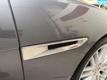 Jaguar XF 2.0d R-Sport Auto Euro 6 (s/s) 4dr