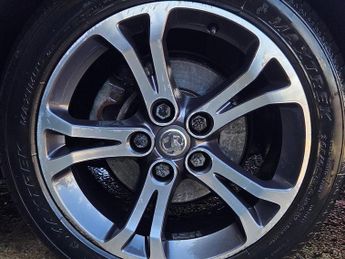 Vauxhall Insignia 1.8 16V Limited Edition Euro 5 5dr