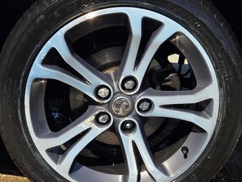 Vauxhall Insignia 1.8 16V Limited Edition Euro 5 5dr