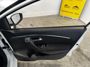 Volkswagen Polo 1.2 TSI BlueMotion Tech SE DSG Euro 6