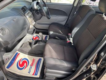 Daihatsu Sirion 1.5 SX 5dr