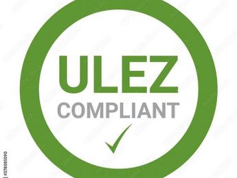 Hyundai Santa Fe 2.2 CRDi Blue Drive Premium SE Auto 4WD Euro 6 (s/s) 5dr (7 Seat