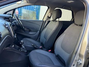 Renault Captur 1.2 TCe ENERGY Dynamique S Nav Auto Euro 6 (s/s) 5dr