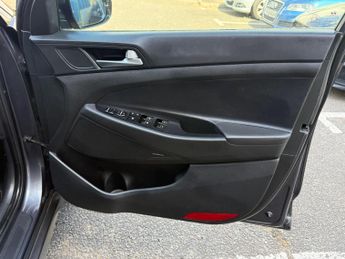 Hyundai TUCSON 1.6 T-GDi Premium DCT Euro 6 (s/s) 5dr