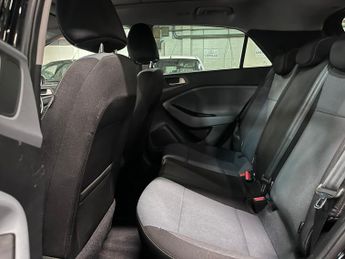Hyundai i20 1.4 Premium SE Nav Auto Euro 6 5dr
