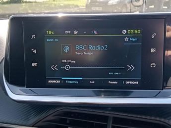 Peugeot E-208 50kWh Active Premium + Auto 5dr (7kW Charger)