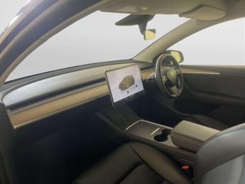 Tesla Model Y (Dual Motor) Long Range SUV 5dr Electric Auto 4WDE (384 bhp)