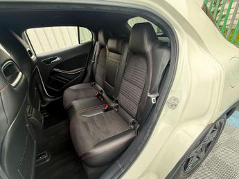 Mercedes-Benz GLA 2.1 GLA220 CDI AMG Line 7G-DCT 4MATIC Euro 6 (s/s) 5dr