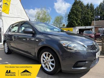 Kia Ceed 1.6 CRDi VR-7 Euro 5 5dr