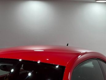 Volkswagen Beetle 1.2 TSI Design DSG Euro 5 3dr