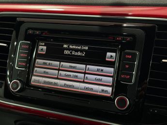 Volkswagen Beetle 1.2 TSI Design DSG Euro 5 3dr