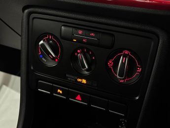 Volkswagen Beetle 1.2 TSI Design DSG Euro 5 3dr