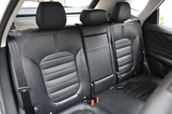 MG MG HS 1.5 T-GDI Exclusive SUV 5dr Petrol DCT Euro 6 (s/s) (162 ps) +FR