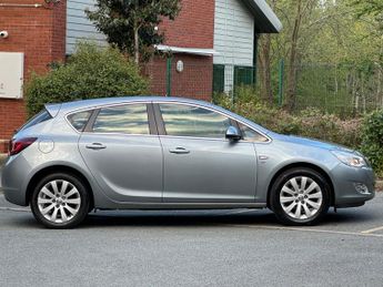 Vauxhall Astra 2.0 CDTi ecoFLEX Elite Hatchback 5dr Diesel Manual Euro 5 (s/s) 