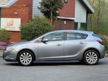 Vauxhall Astra 2.0 CDTi ecoFLEX Elite Hatchback 5dr Diesel Manual Euro 5 (s/s) 