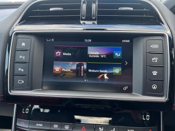 Jaguar XE 2.0d R-Sport Auto Euro 6 (s/s) 4dr