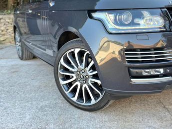 Land Rover Range Rover 4.4 SD V8 Autobiography Auto 4WD Euro 5 5dr