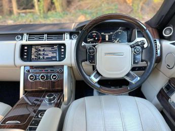 Land Rover Range Rover 4.4 SD V8 Autobiography Auto 4WD Euro 5 5dr