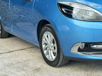Renault Scenic 1.5 dCi Dynamique TomTom EDC Euro 5 5dr