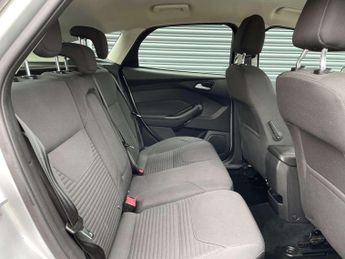 Ford Focus 1.0 Focus Titanium Auto 5dr