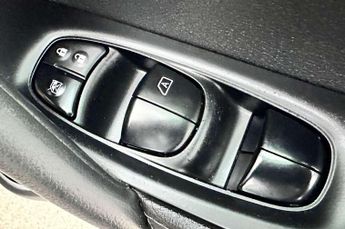 Nissan Qashqai 1.2 Qashqai Tekna DiG-T CVT 5dr