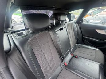 Audi A4 Avant 2.0 TDI S line S Tronic Euro 6 (s/s) 5dr