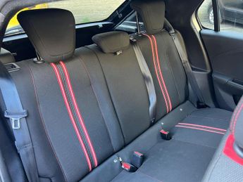 Vauxhall Corsa Electric 50kWh SRi Nav Premium Auto 5dr (7.4Kw Charger)